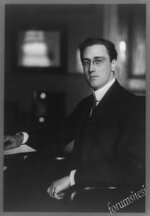 Franklin-Delano-Roosevelt-209x300.jpg